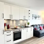 Penthouse De Stoeoer * Dorumer Neufeld
