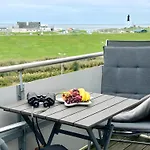 Penthouse De Stoeoer Apartmán Dorumer Neufeld